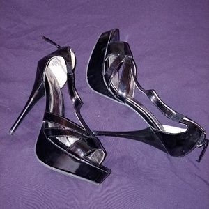 SEXY Black PaStrappy Stiletto Platform Heels!
